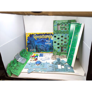 Vintage 1995 Goosebumps: Terror in the Graveyard Board Game in Box please read